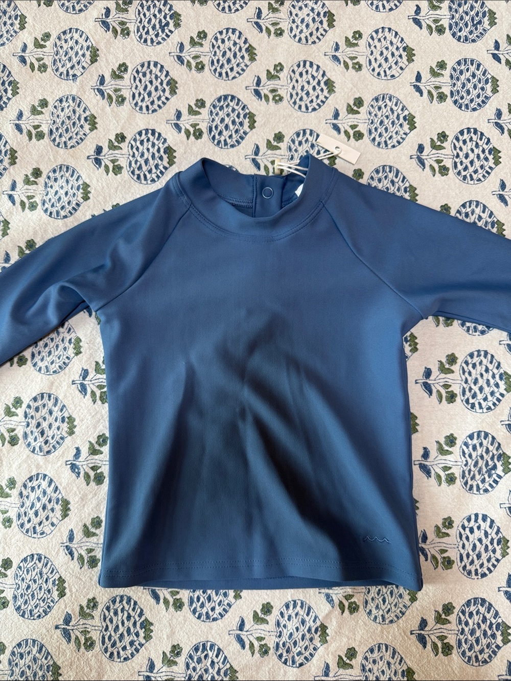 MINNOW Kids Long Sleeve Swim Shirt - Blue size 1 NWT